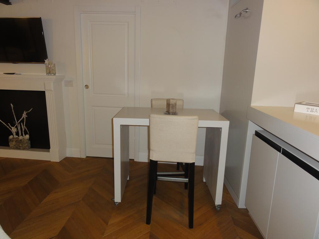 Corso In Florence Apartment Cameră foto