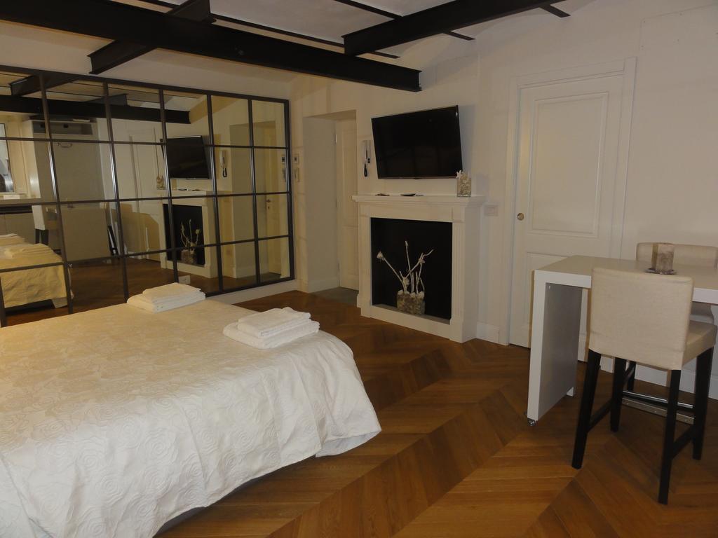 Corso In Florence Apartment Cameră foto